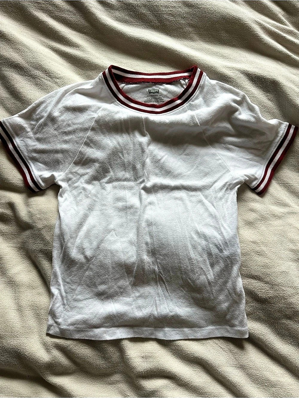 Levi'Small Graphic Ringer T-Shirt Red Trim Tee Size Small Like New